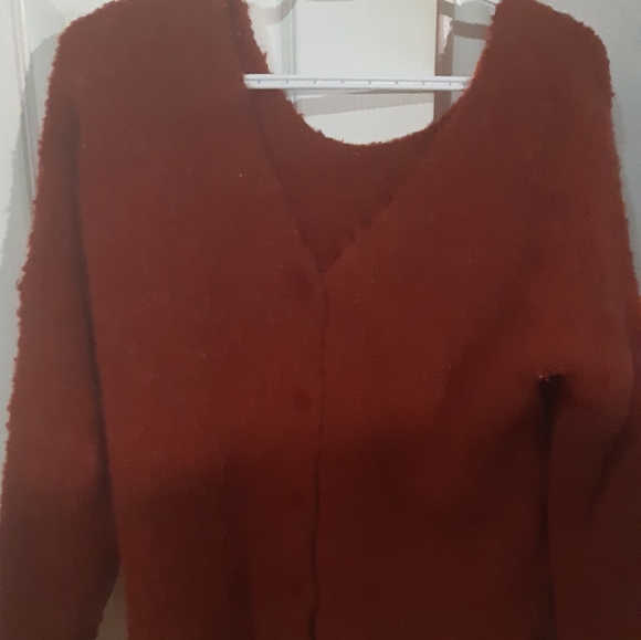 Sweater - Picture 2 of 4